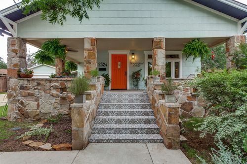 2324 Lynnhaven Road, Fort Worth, TX, 76103 | Card Image