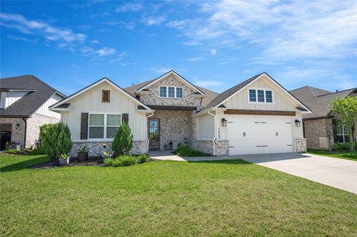 1927 Cottonwood Terrace Ct, College Station, TX, 77845-8819 | Card Image