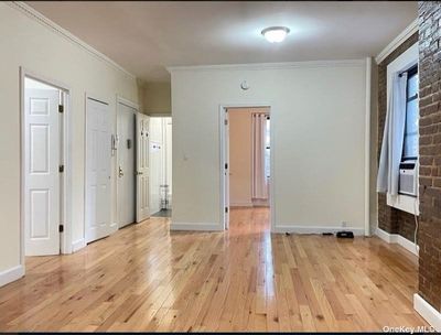 3C - 2106 35th Street Street, Home with 2 bedrooms, 1 bathrooms and null parking in Astoria NY | Image 2