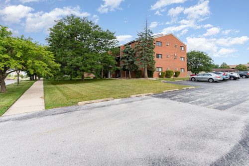 apt-309-9860 W 153rd St, Orland Park, IL, 60462-3178 | Card Image