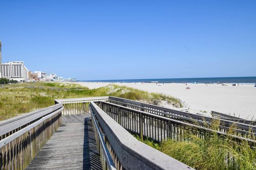 a125-3501 Boardwalk, Atlantic City, NJ, 08401 | Card Image