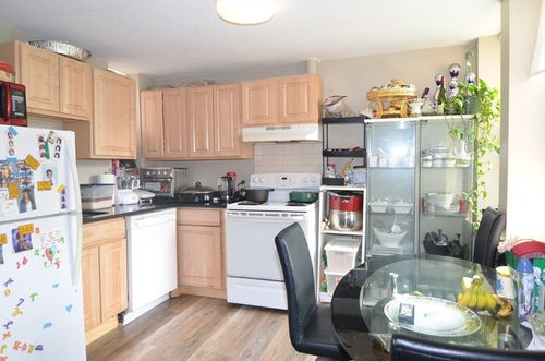 33-11 Blackwood St, Boston, MA, 02115-5125 | Card Image