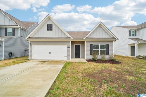 519 Clover Cir, SPRINGVILLE, AL, 35146-2616 | Card Image