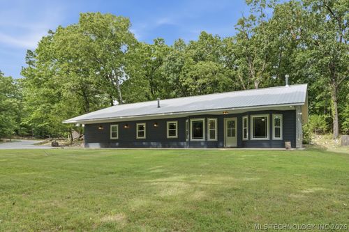 6430 E 560 Rd, Locust Grove, OK, 74352-6200 | Card Image