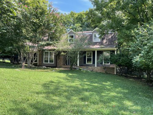 132 Nathan Forest Dr, Hendersonville, TN, 37075-4327 | Card Image