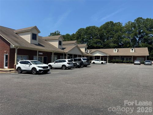 20462 Chartwell Center Dr, Cornelius, NC, 28031-6595 | Card Image