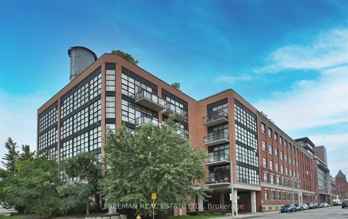 218-68 Broadview Ave, Toronto, ON, M4M2E6 | Card Image