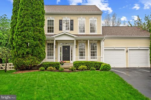 17301 Cedar Bluff Ct, ROUND HILL, VA, 20141-2475 | Card Image