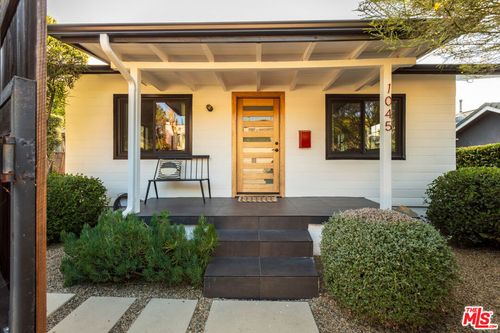 1045 Farnam St, Los Angeles, CA, 90042 | Card Image