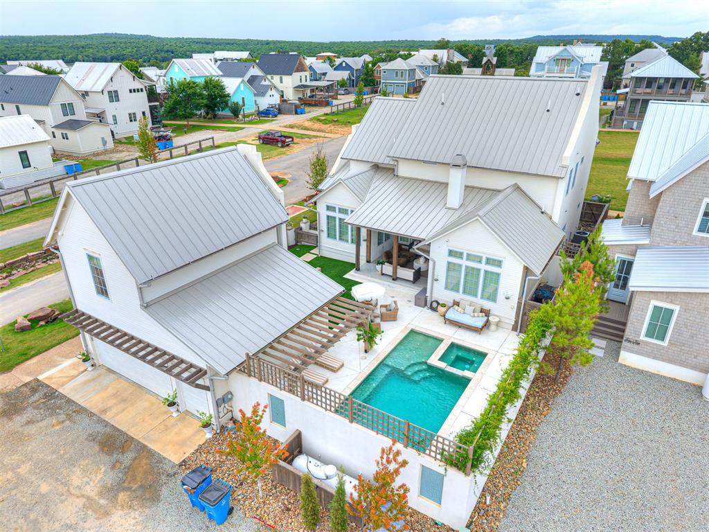 Residential in Carlton Landing 5