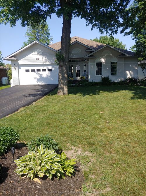 17 Willow Cres, Brechin, ON, L0K1B0 | Card Image