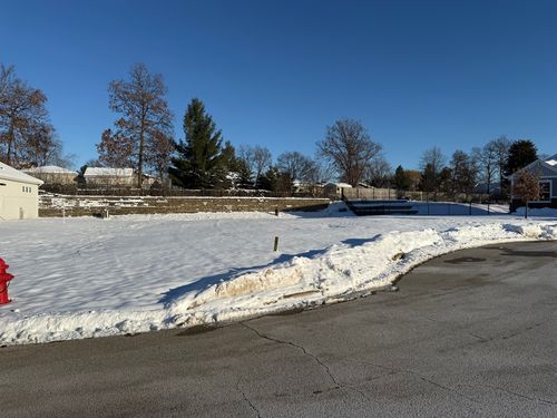 27 Lake Vista Ct, Lake Villa, IL, 60046-7963 | Card Image