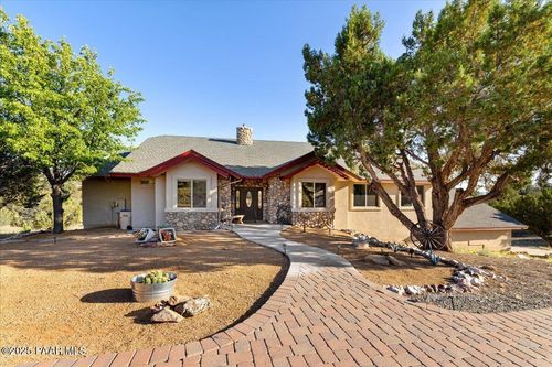 5755 W Rambling Rd, Prescott, AZ, 86305-8414 | Card Image