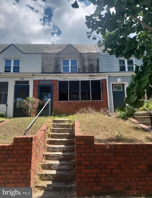 331 34th Pl Ne, WASHINGTON, DC, 20019-1407 | Card Image