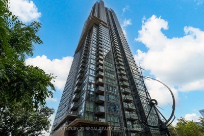 216 - 11 Brunel Crt, Condo with 1 bedrooms, 1 bathrooms and null parking in Toronto ON | Image 1