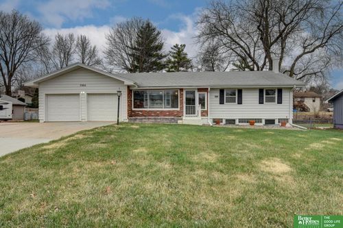 7905 Crown Point Avenue, Omaha, NE, 68134 | Card Image