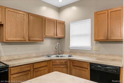 3399 Ewald Cir, Detroit, MI, 48238-3167 | Card Image