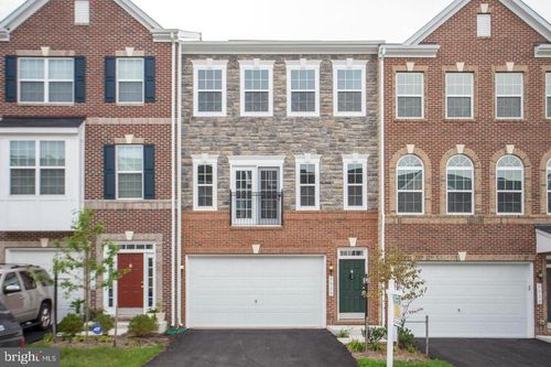 9029 Christina Pl, MANASSAS PARK, VA, 20111-7056 | Card Image