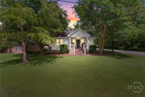 402 Auburn Rd, Glennville, GA, 30427-2555 | Card Image