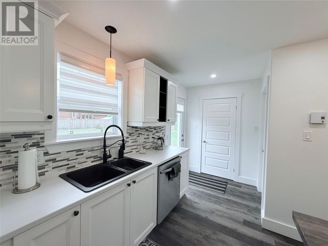 42 Murdoch Dr, House other with 2 bedrooms, 2 bathrooms and null parking in Deer Lake NL | Image 10