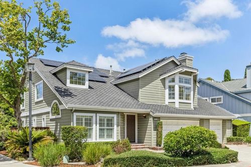 516 Saint Vincent Ln, Foster City, CA, 94404-3978 | Card Image