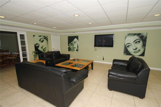 APT-174 - 151 Ne 16 Th Ave, Condo with 2 bedrooms, 2 bathrooms and null parking in Fort Lauderdale FL | Image 17