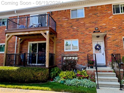 apt-d-1753 Huntingwood Ln, Bloomfield Hills, MI, 48304-2381 | Card Image