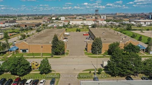 3-53 Queen'S Plate Dr, Etobicoke, ON, M9W6P1 | Card Image
