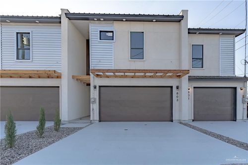 803 S 19 1/2 St, McAllen, TX, 78501-7278 | Card Image