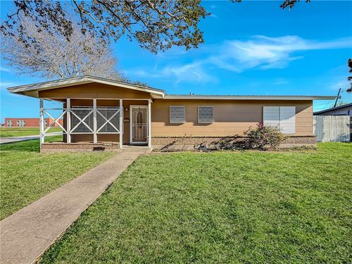 4946 Hamlett Dr, Corpus Christi, TX, 78415-1626 | Card Image