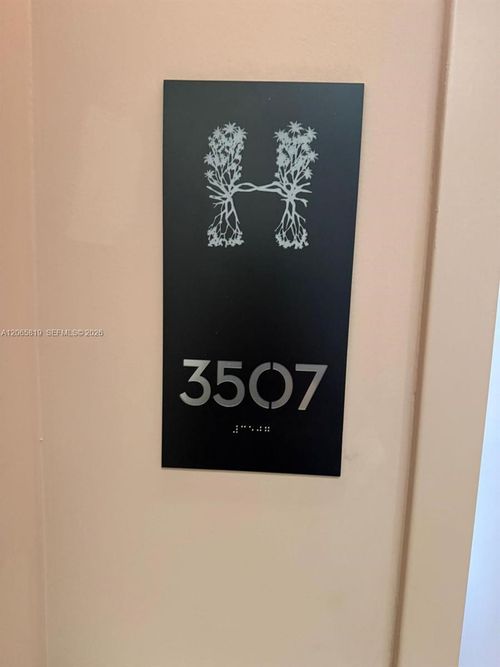 t3507-4010 S Ocean Dr, Hollywood, FL, 33019-3063 | Card Image