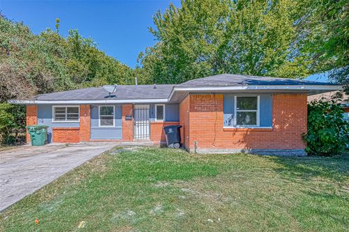 10613 Buffum St, Houston, TX, 77051-4111 | Card Image
