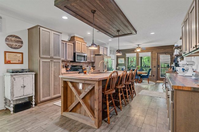 701 Runaway Dr, House other with 3 bedrooms, 2 bathrooms and null parking in Fountain Run KY | Image 12