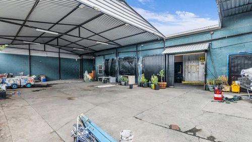909 53rd Avenue, Oakland, CA, 94601 | Card Image