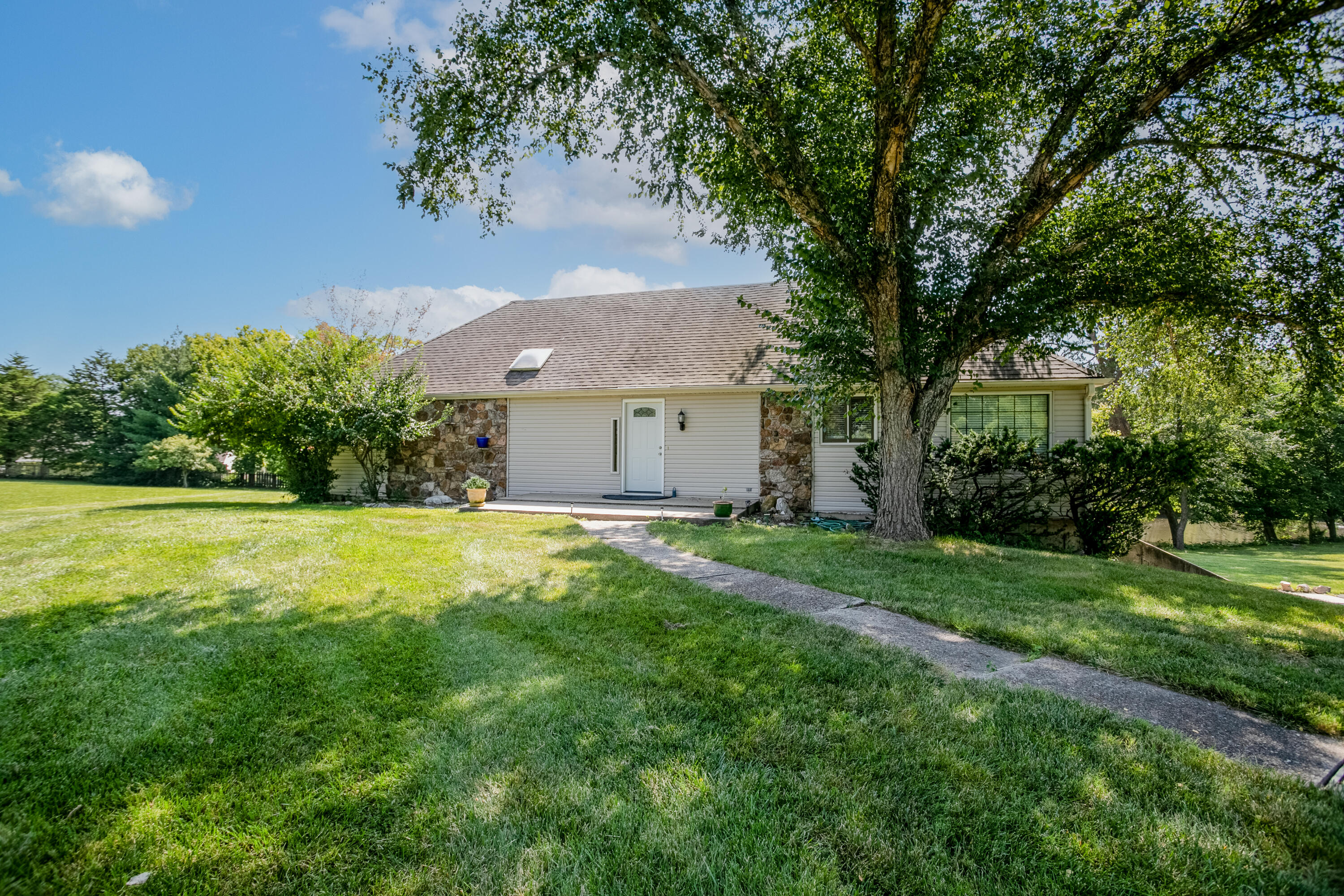 Old Ridge Rd, Columbia, MO 65203