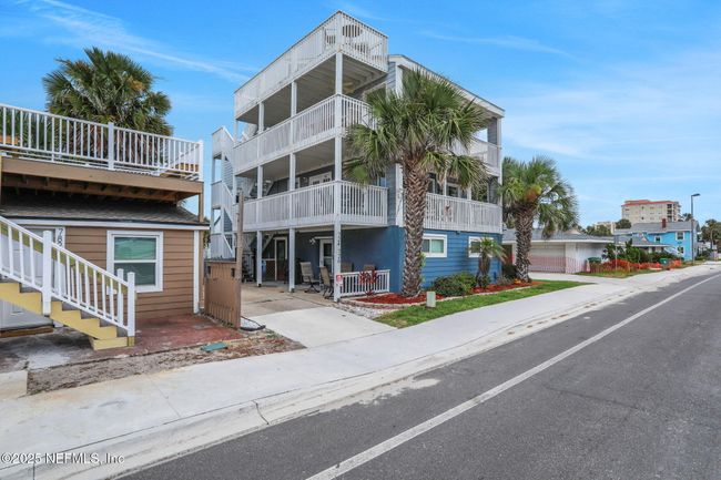 724 1 St St S, Home with 5 bedrooms, 5 bathrooms and null parking in Jacksonville Beach FL | Image 107