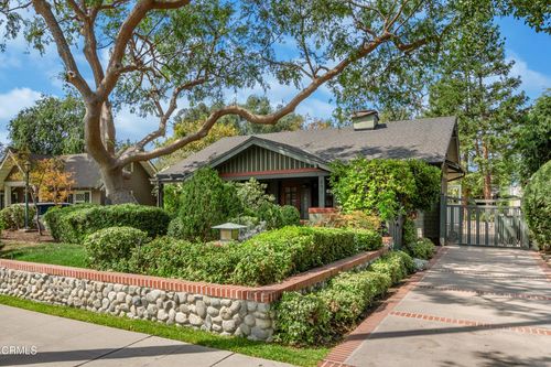 847 S Los Robles Ave, Pasadena, CA, 91106-3716 | Card Image