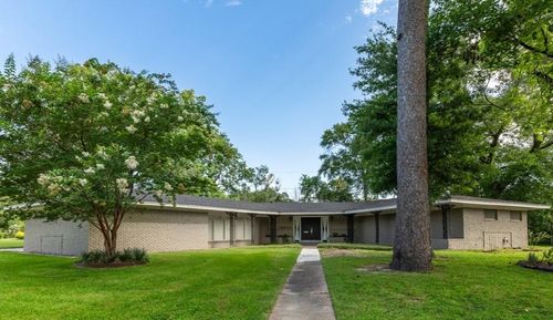 5990 N Circuit Dr, Beaumont, TX, 77706-4333 | Card Image