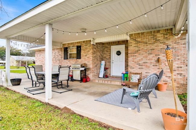 Patio | Image 6