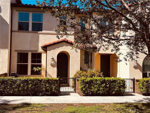 16 Savannah, Lake Forest, CA, 92630-1455 | Card Image