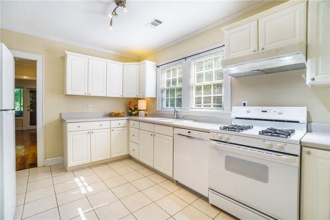 1821 N Rock Springs Rd Ne, House other with 5 bedrooms, 4 bathrooms and null parking in Atlanta GA | Image 51