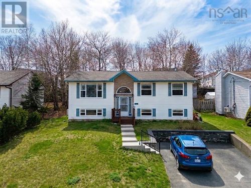 249 Auburn Drive, Cole Harbour, NS, B2W6E9 | Card Image
