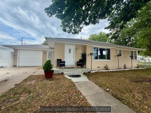 621 Joehnck Rd, Grand Island, NE, 68801 | Card Image