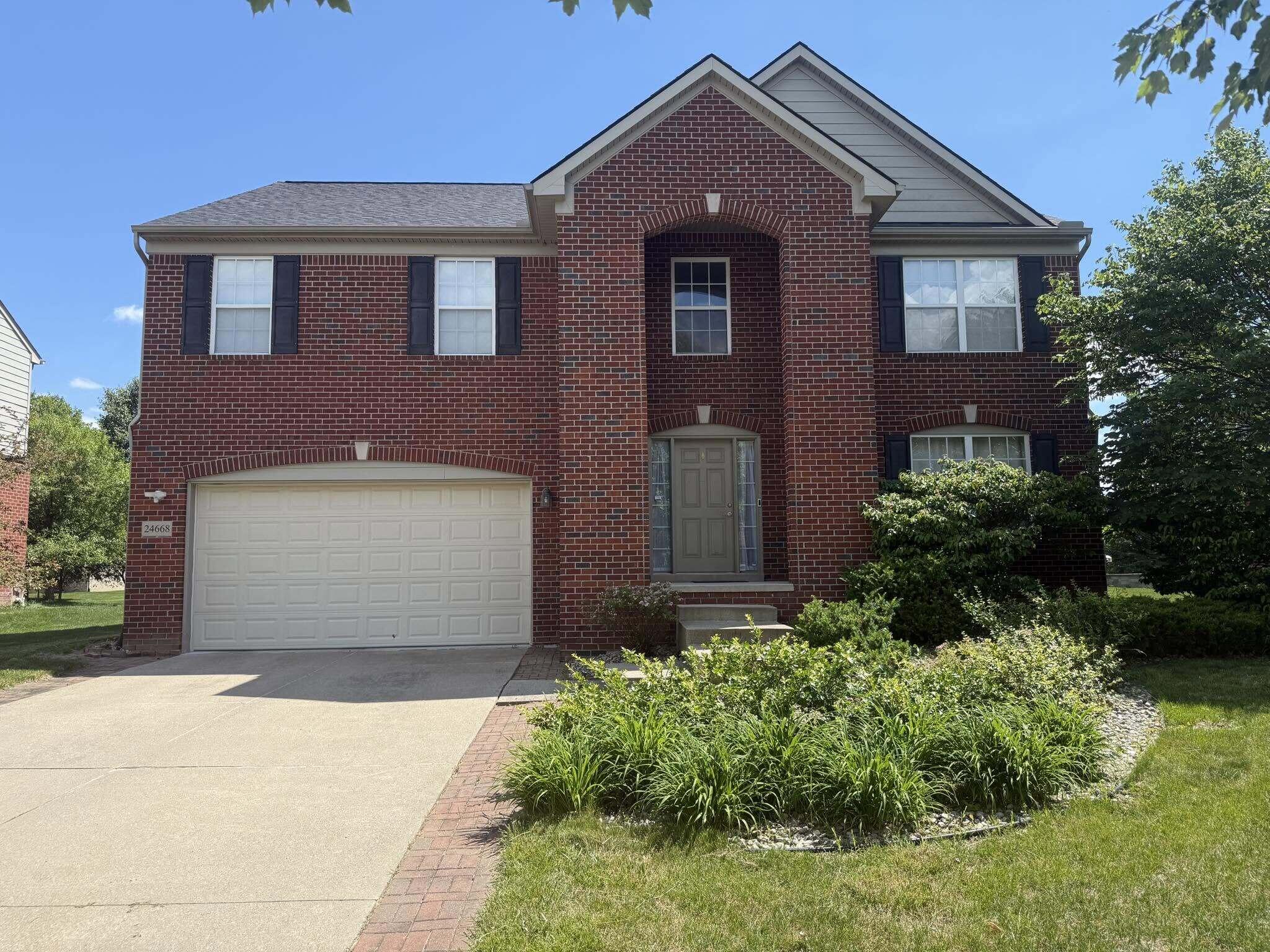 Residential Lease in Novi 3