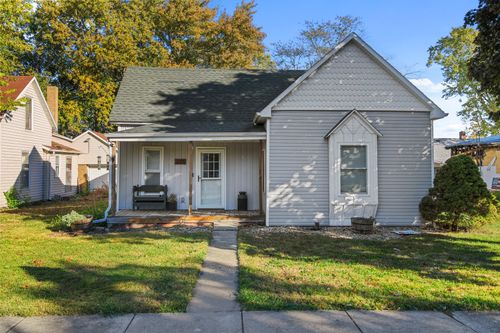 205 E Kyle St, Ogden, IL, 61859-9400 | Card Image