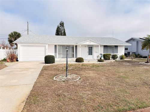 713 Thunderbird Ave, SUN CITY CENTER, FL, 33573-5541 | Card Image