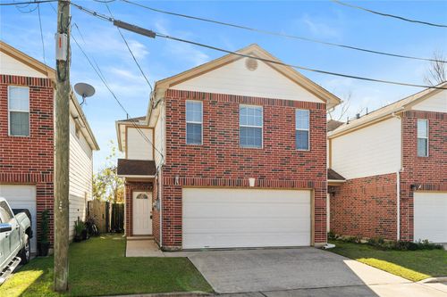 9611 Elmview Pl, Houston, TX, 77080-7288 | Card Image