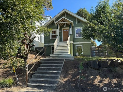 8034 34th Ave S, Seattle, WA, 98118-4301 | Card Image