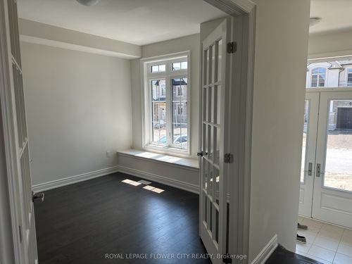 7 Ann Mckee St, Caledon, ON, L7C4M8 | Card Image