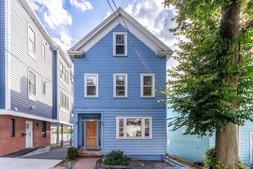17 Suffolk St, Chelsea, MA, 02150-4431 | Card Image